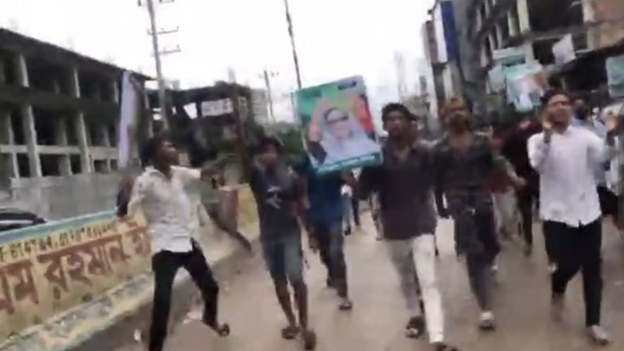 2025/July 2025/নোয়াখালীতে নিষিদ্ধ ছাত্রলীগের মিছিল, আটক ৩.jpg